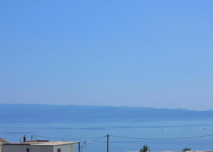 Endless Summer Retreat *