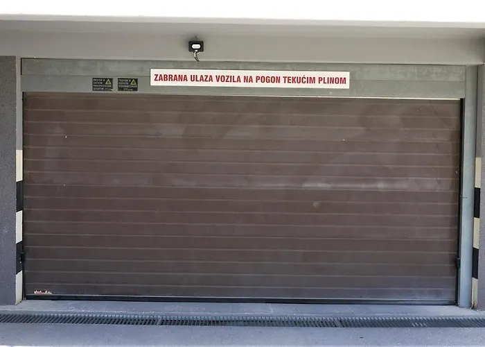 Endless Summer Retreat * ספליט