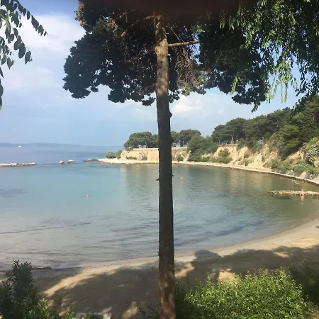 Endless Summer Retreat *